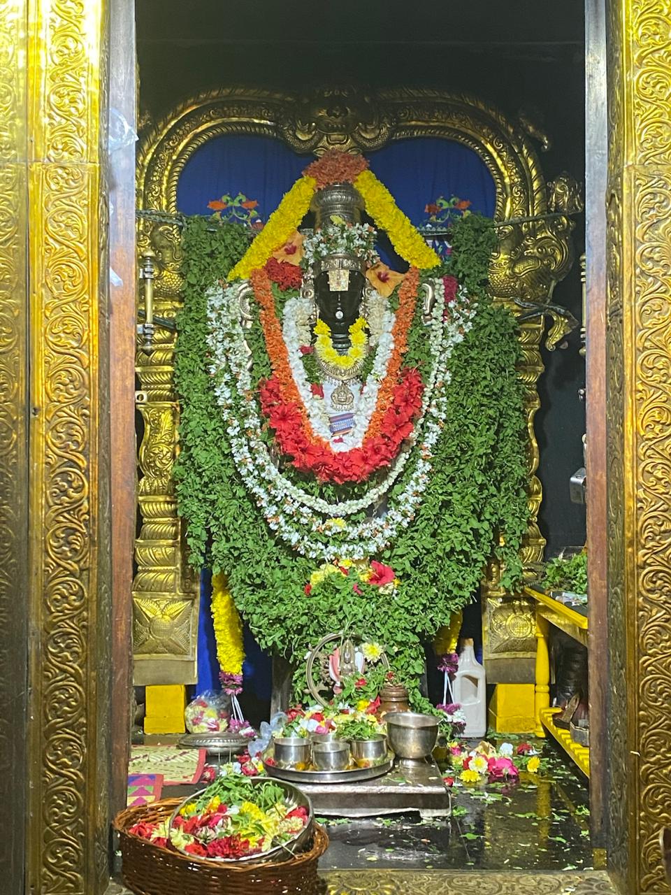 పుష్ప విశేషాలంకారం